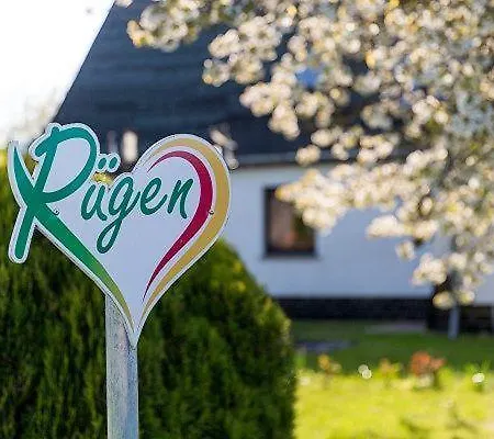 Ruegenherz Fischerhuette Σπίτι διακοπών