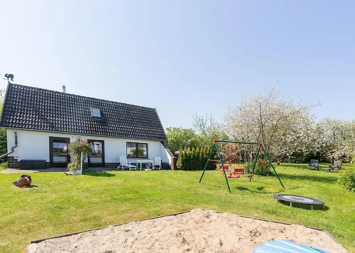 Ruegenherz Fischerhuette Hébergement de vacances Parchtitz